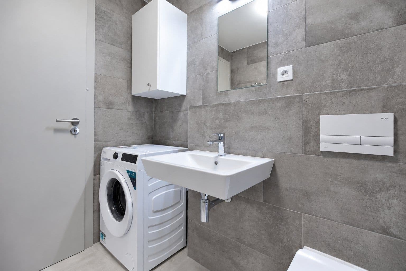 Prenájom bytu 1-izbový 31 m², Arnošta Valenty, Praha, Praha Prenájom bytu 1-izbový 31 m², Arnošta Valenty, Praha, Praha