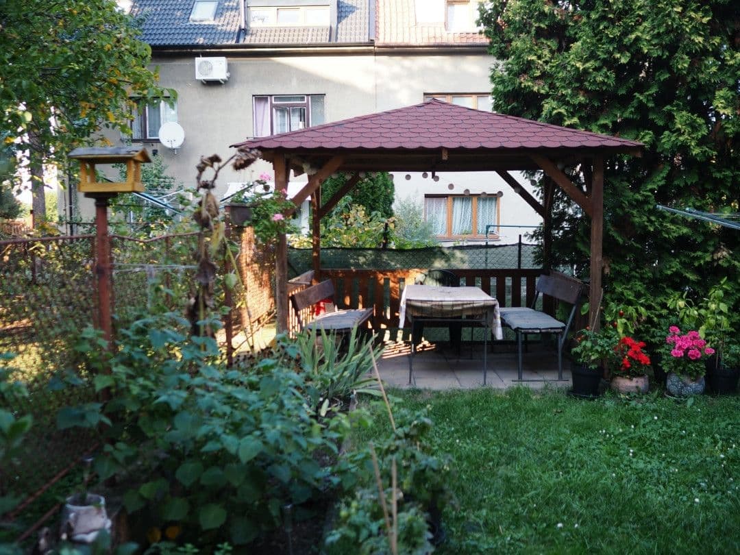 Prenájom bytu 2-izbový 40 m², Královická, Praha, Praha Prenájom bytu 2-izbový 40 m², Královická, Praha, Praha