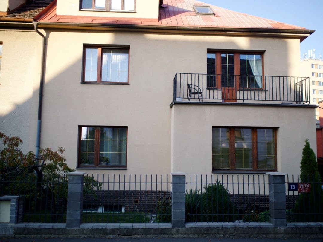 Prenájom bytu 2-izbový 40 m², Královická, Praha, Praha Prenájom bytu 2-izbový 40 m², Královická, Praha, Praha