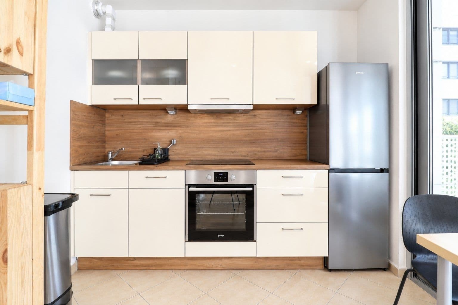 Prenájom bytu 1-izbový 48 m², Olšanská, Praha, Praha Prenájom bytu 1-izbový 48 m², Olšanská, Praha, Praha