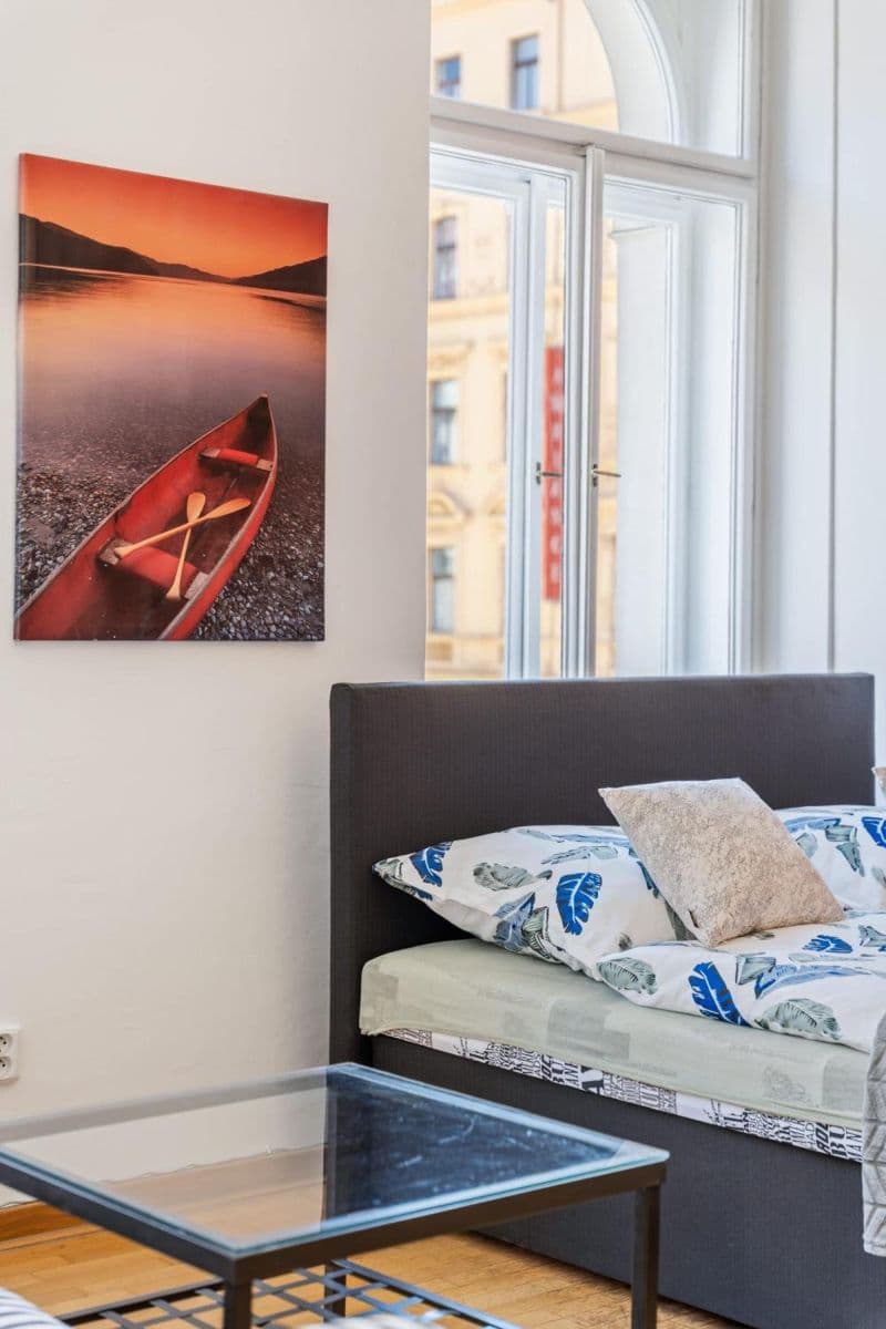 Prenájom bytu 151 m², Tyršova, Praha, Praha Prenájom bytu 151 m², Tyršova, Praha, Praha