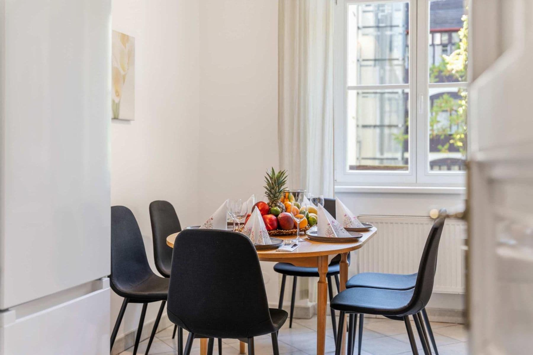 Prenájom bytu 151 m², Tyršova, Praha, Praha Prenájom bytu 151 m², Tyršova, Praha, Praha
