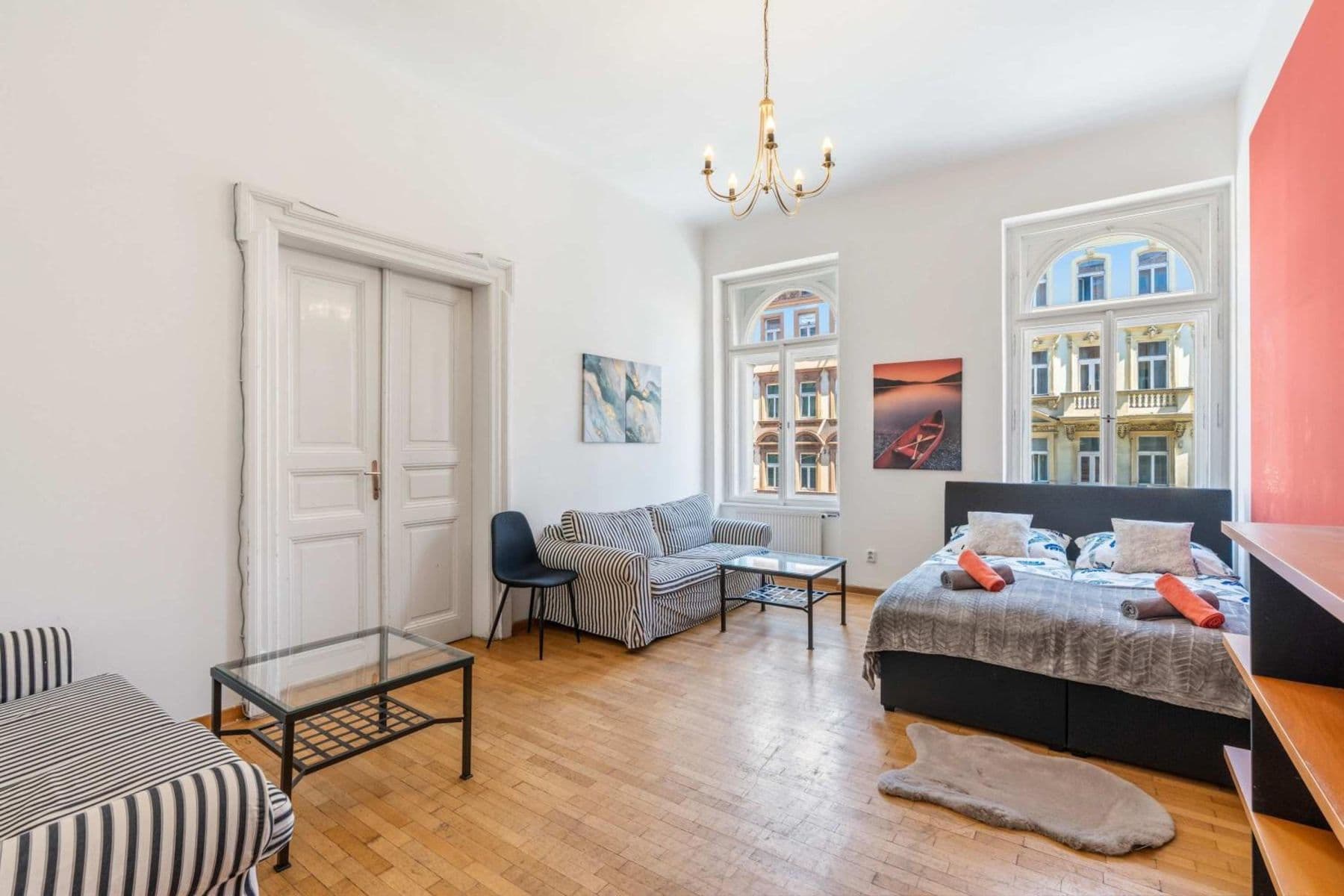 Prenájom bytu 151 m², Tyršova, Praha, Praha Prenájom bytu 151 m², Tyršova, Praha, Praha