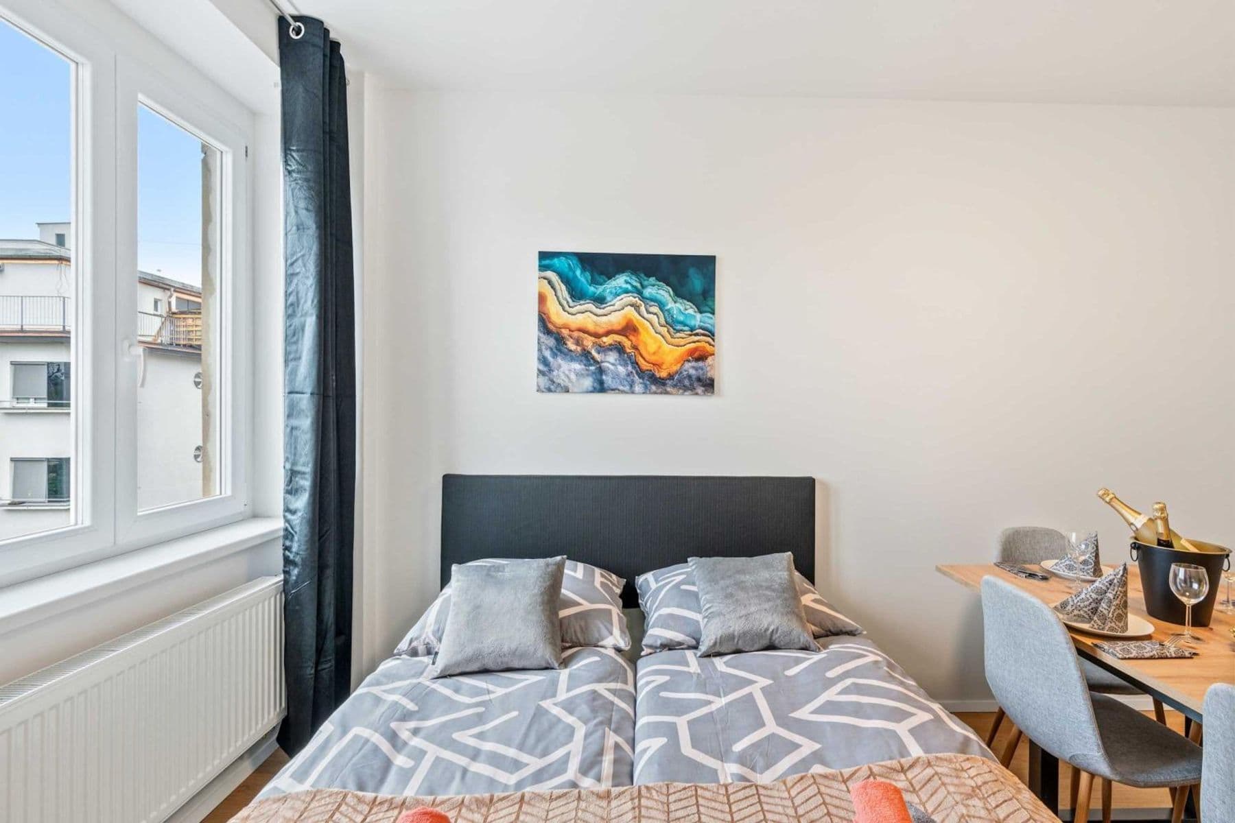 Prenájom bytu 102 m², Ortenovo náměstí, Praha, Praha Prenájom bytu 102 m², Ortenovo náměstí, Praha, Praha