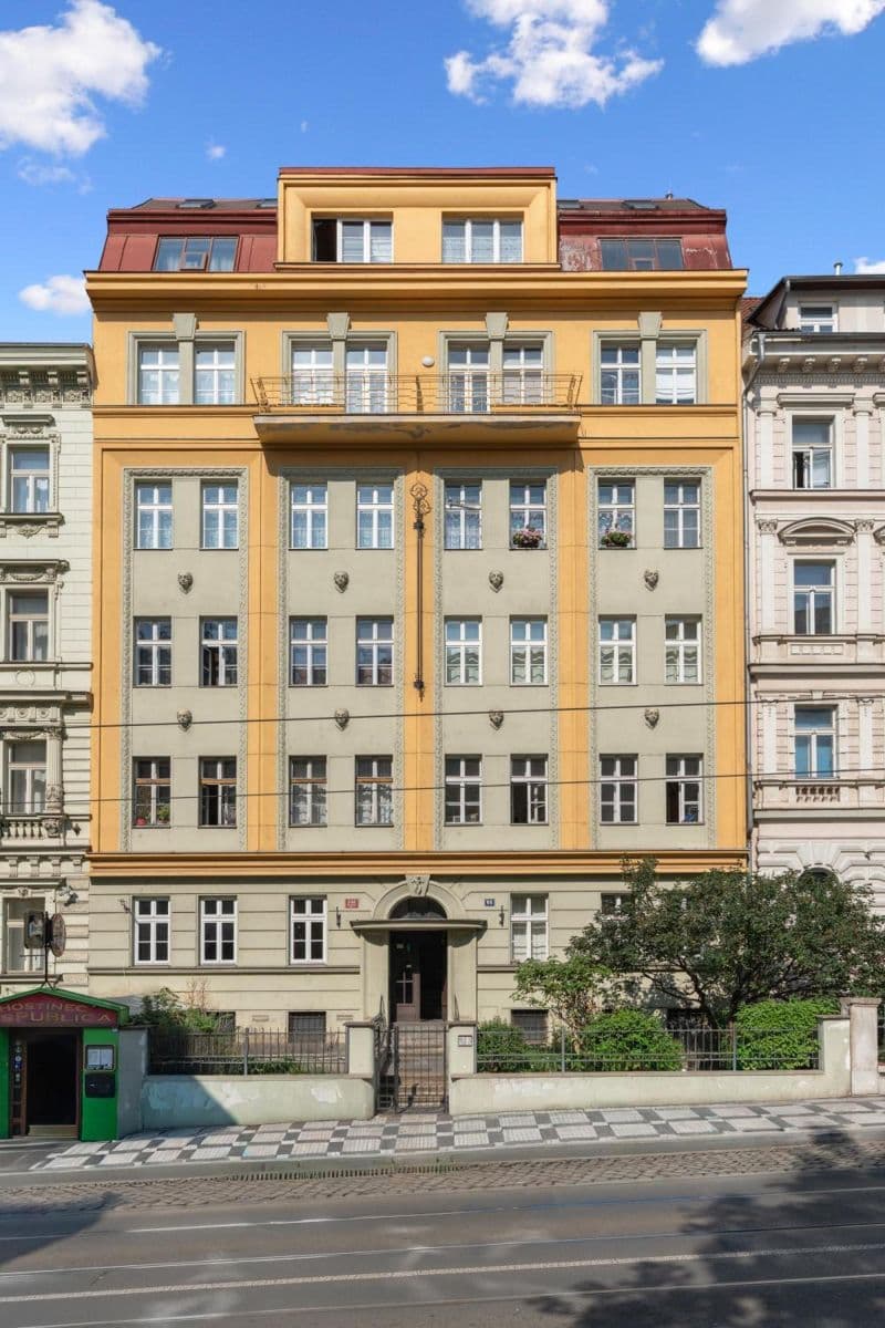 Prenájom bytu 112 m², Bělehradská, Praha, Praha Prenájom bytu 112 m², Bělehradská, Praha, Praha