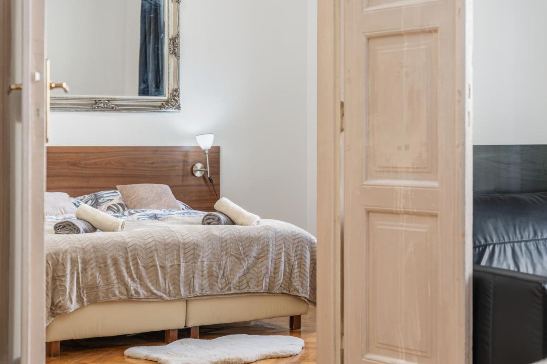 Prenájom bytu 142 m², Krakovská, Praha, Praha Prenájom bytu 142 m², Krakovská, Praha, Praha