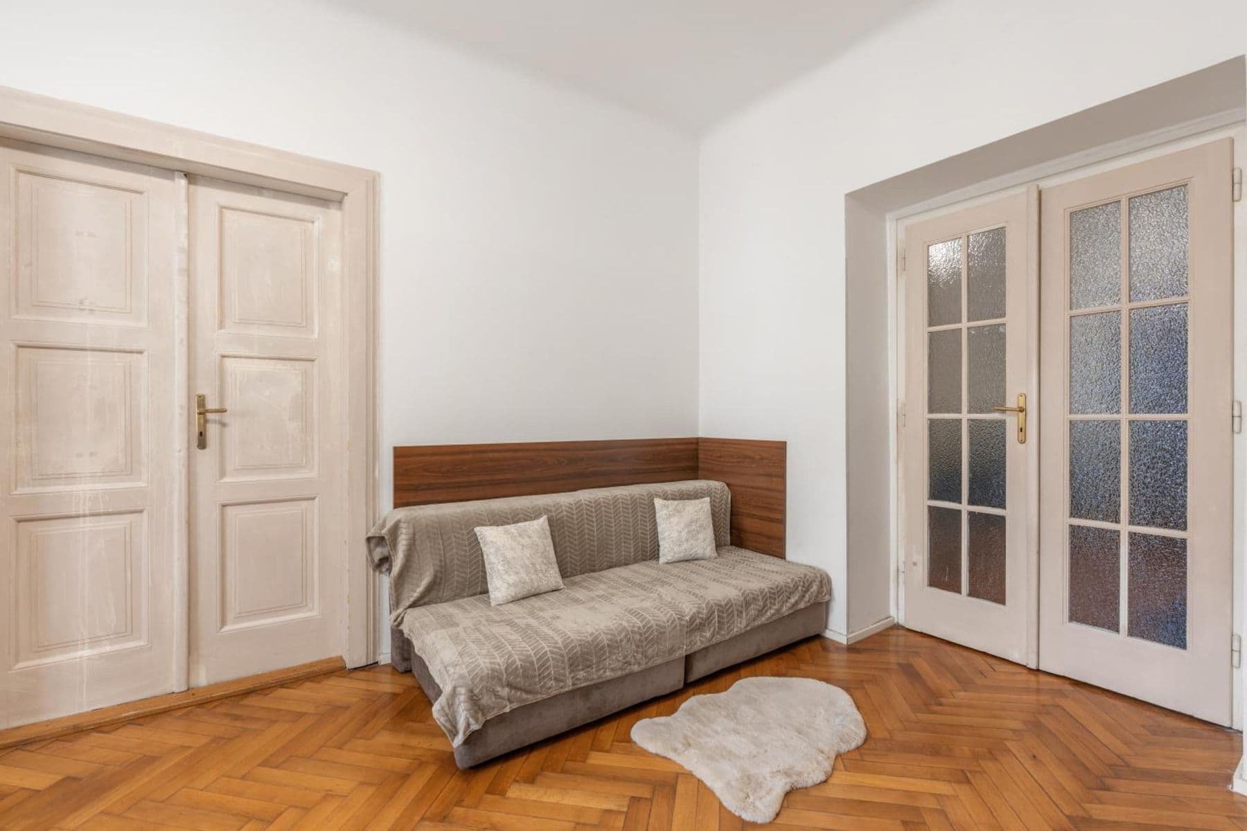 Prenájom bytu 142 m², Krakovská, Praha, Praha Prenájom bytu 142 m², Krakovská, Praha, Praha