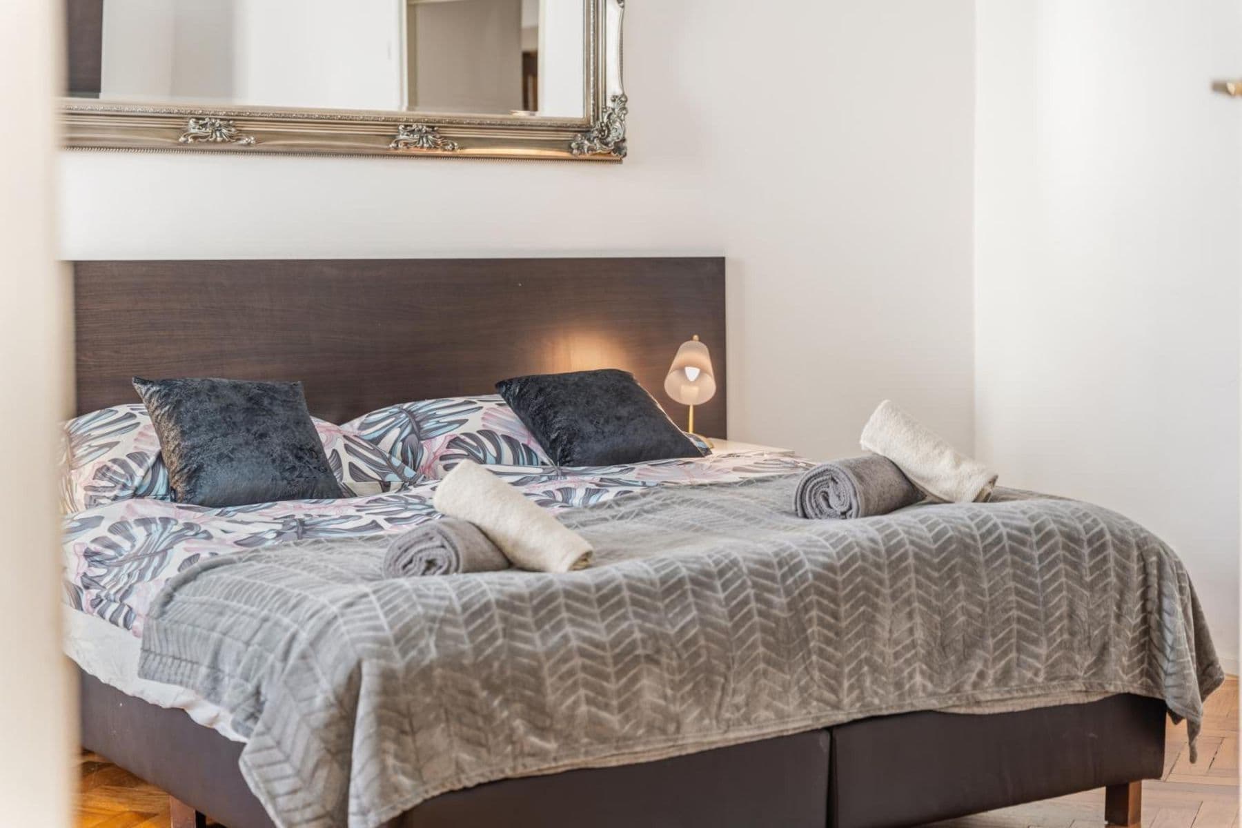 Prenájom bytu 142 m², Krakovská, Praha, Praha Prenájom bytu 142 m², Krakovská, Praha, Praha