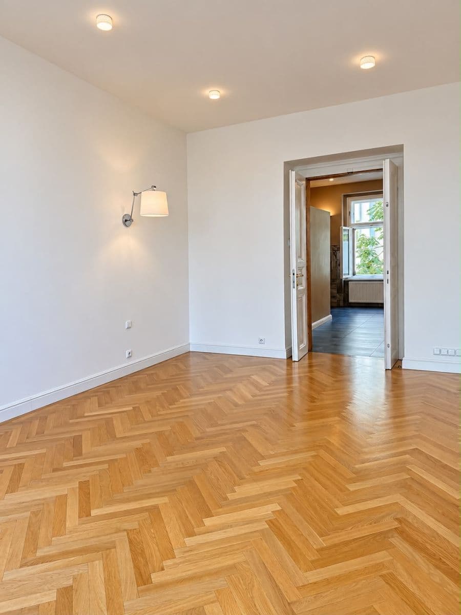 Prenájom bytu 1-izbový 40 m², Na Kovárně, Praha, Praha Prenájom bytu 1-izbový 40 m², Na Kovárně, Praha, Praha