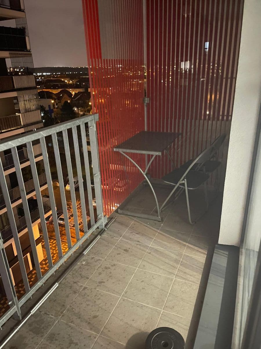 Prenájom bytu 1-izbový 28 m², Nad Úžlabinou, Praha, Praha Prenájom bytu 1-izbový 28 m², Nad Úžlabinou, Praha, Praha