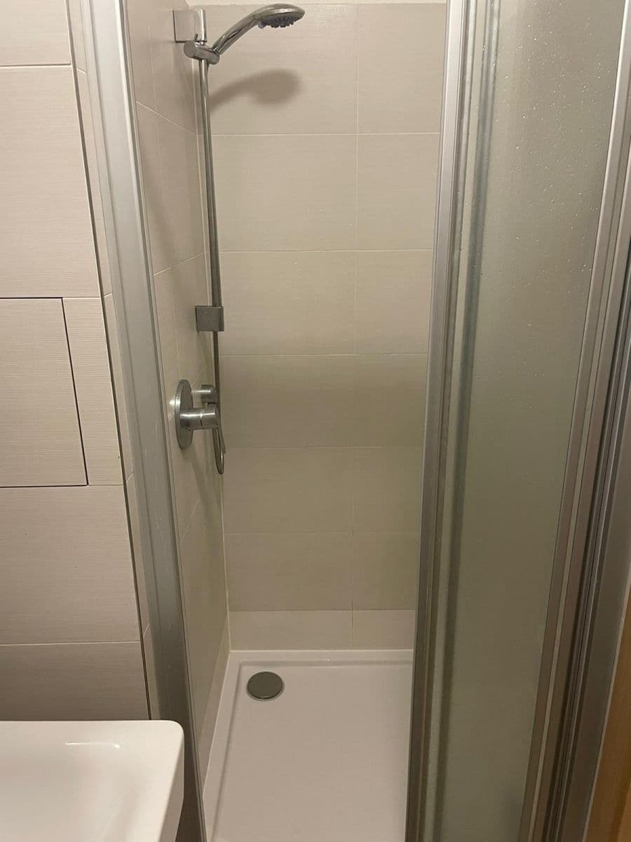 Prenájom bytu 1-izbový 28 m², Nad Úžlabinou, Praha, Praha Prenájom bytu 1-izbový 28 m², Nad Úžlabinou, Praha, Praha
