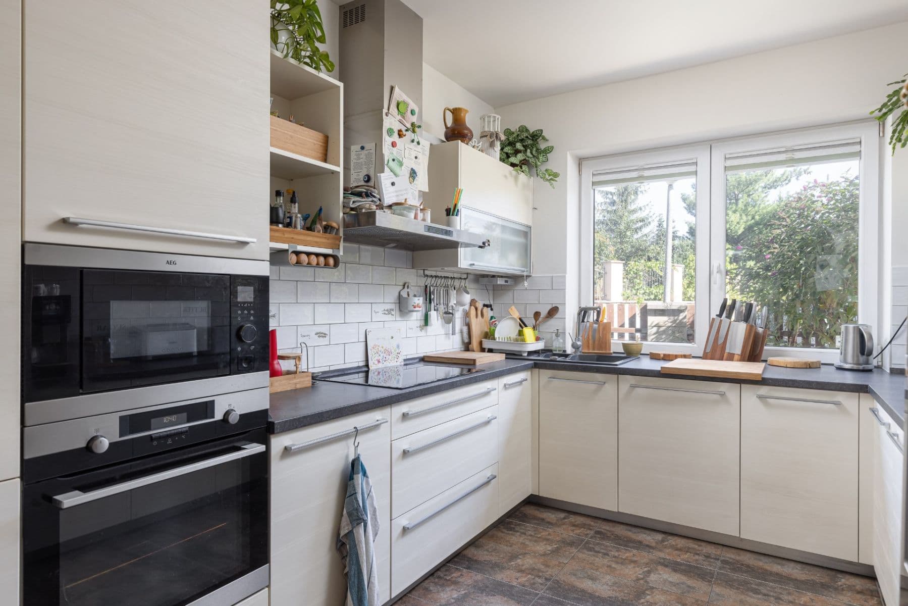 Predaj domu 102 m², pozemok 410 m², Blatenská, Kostelec nad Labem, Středočeský kraj Predaj domu 102 m², pozemok 410 m², Blatenská, Kostelec nad Labem, Středočeský kraj