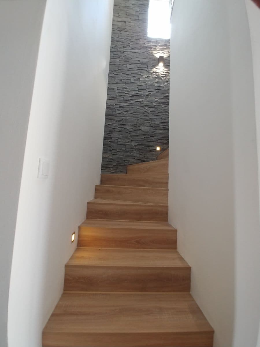 Prenájom domu 137 m², pozemok 312 m², Semonická, Praha, Praha Prenájom domu 137 m², pozemok 312 m², Semonická, Praha, Praha