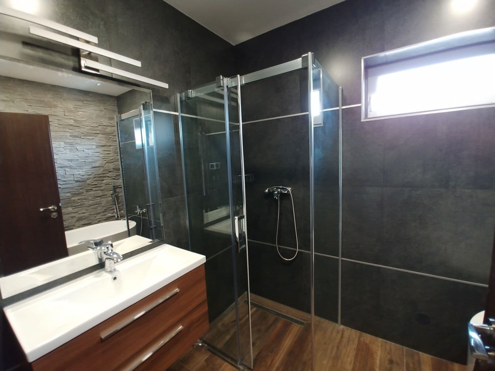 Prenájom domu 137 m², pozemok 312 m², Semonická, Praha, Praha Prenájom domu 137 m², pozemok 312 m², Semonická, Praha, Praha