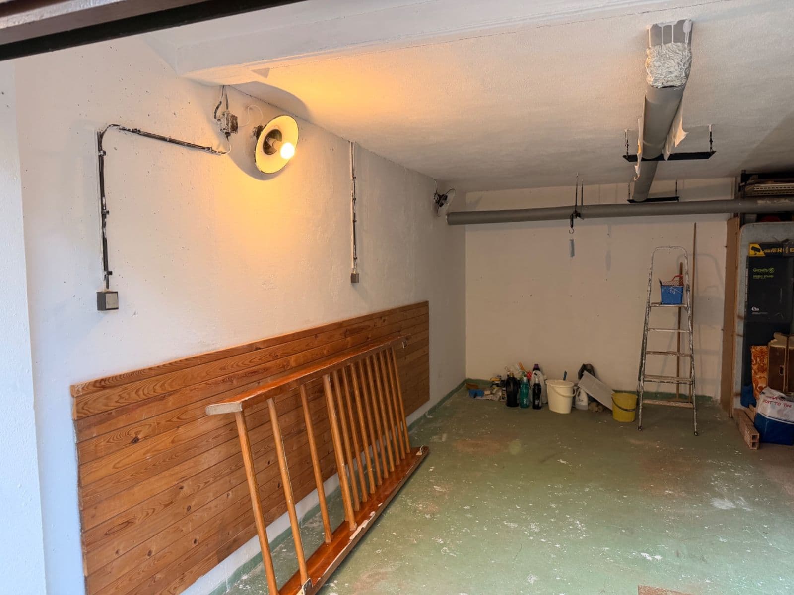 Prenájom garáže 20 m², Bochovská, Praha, Praha Prenájom garáže 20 m², Bochovská, Praha, Praha