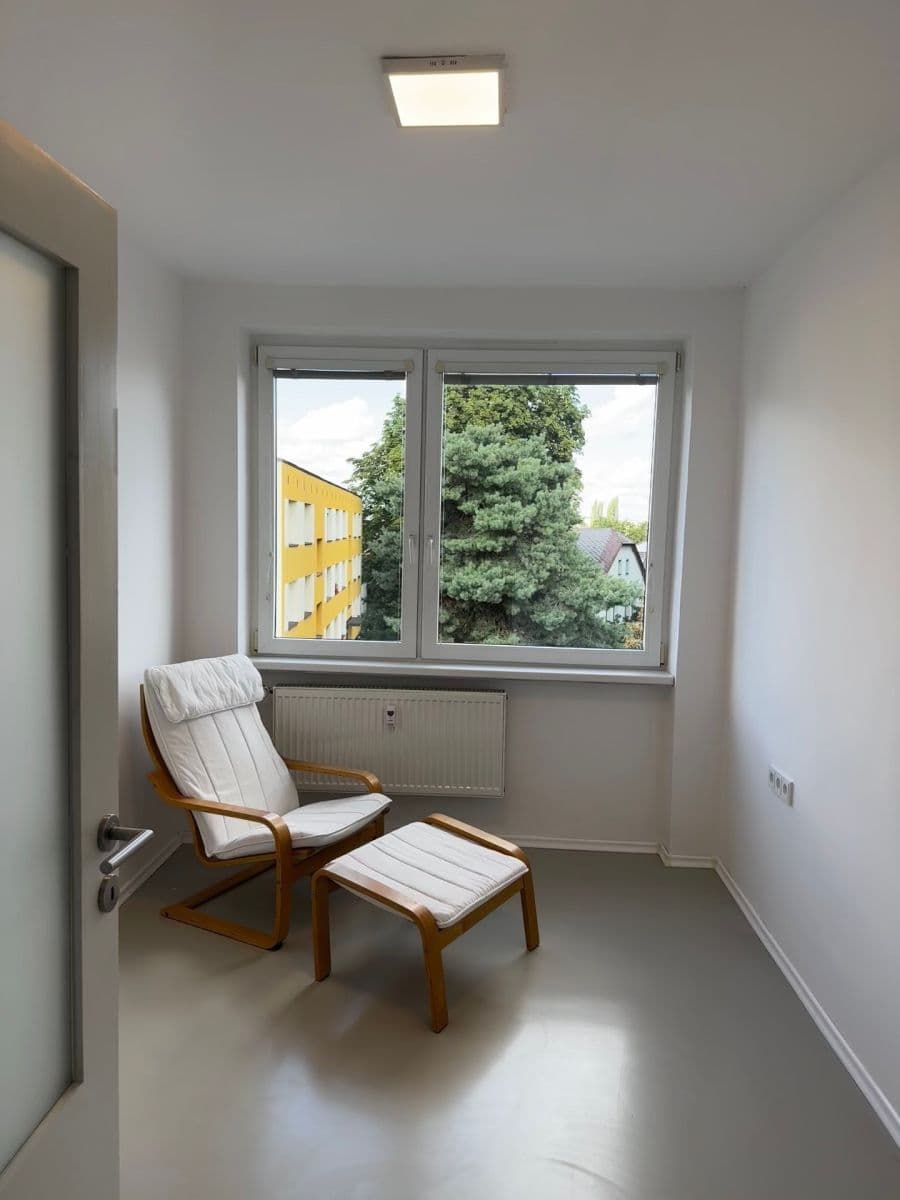 Predaj bytu 3-izbový 62 m², Bezručova, Hradec Králové, Královéhradecký kraj Predaj bytu 3-izbový 62 m², Bezručova, Hradec Králové, Královéhradecký kraj