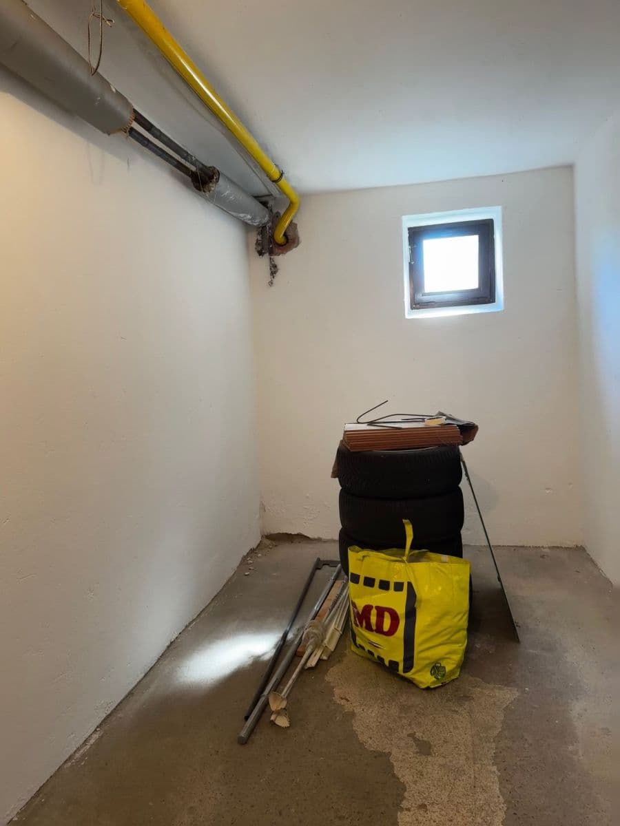 Predaj bytu 3-izbový 62 m², Bezručova, Hradec Králové, Královéhradecký kraj Predaj bytu 3-izbový 62 m², Bezručova, Hradec Králové, Královéhradecký kraj