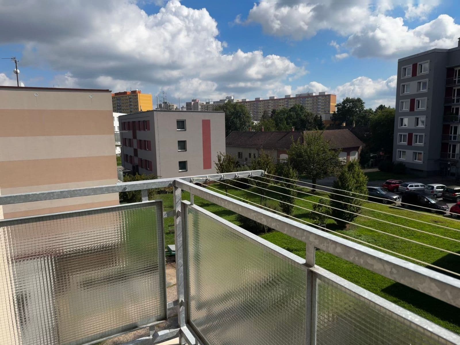 Predaj bytu 3-izbový 62 m², Bezručova, Hradec Králové, Královéhradecký kraj Predaj bytu 3-izbový 62 m², Bezručova, Hradec Králové, Královéhradecký kraj
