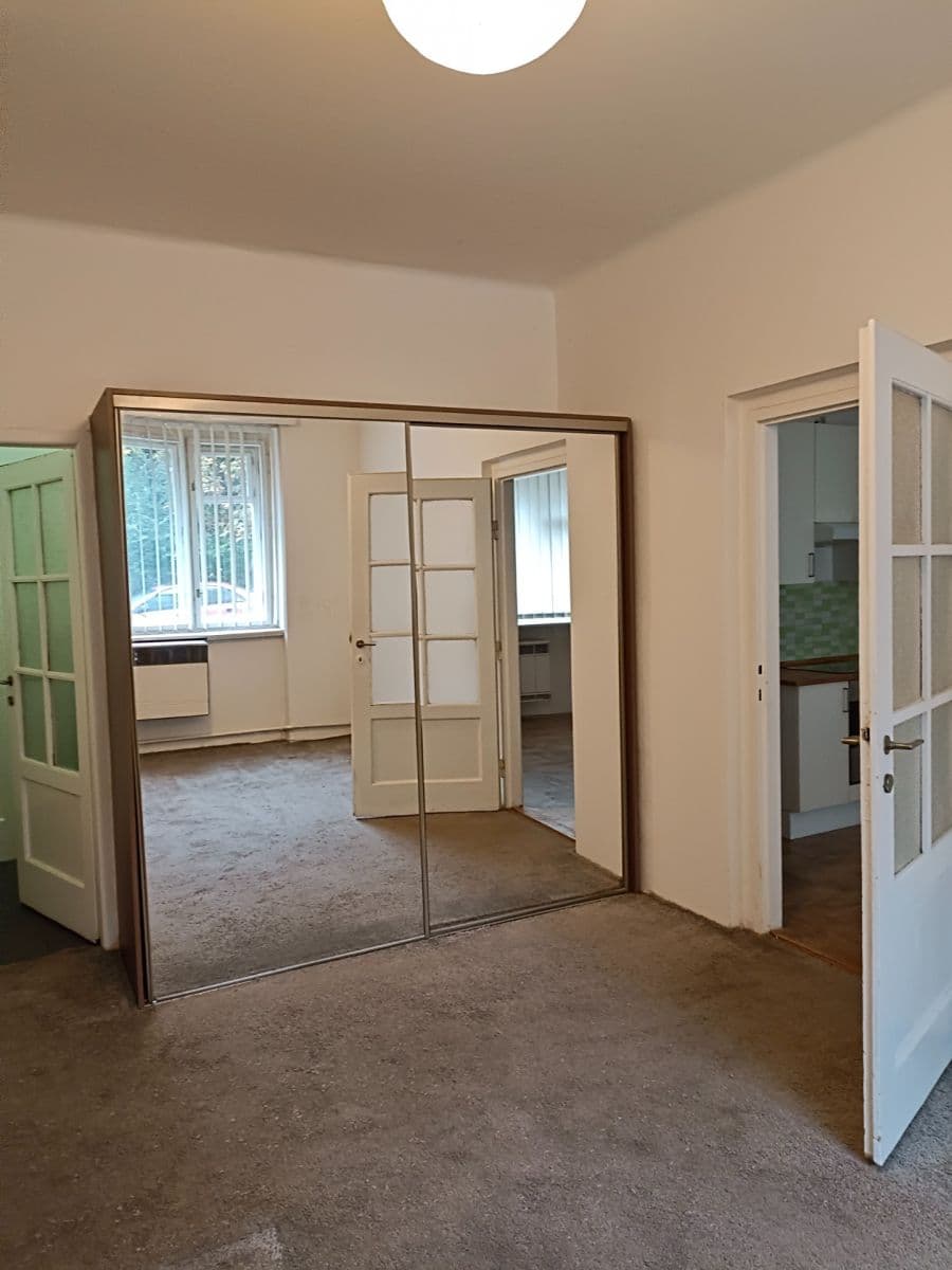 Prenájom bytu 2-izbový 48 m², Levá, Praha, Praha Prenájom bytu 2-izbový 48 m², Levá, Praha, Praha