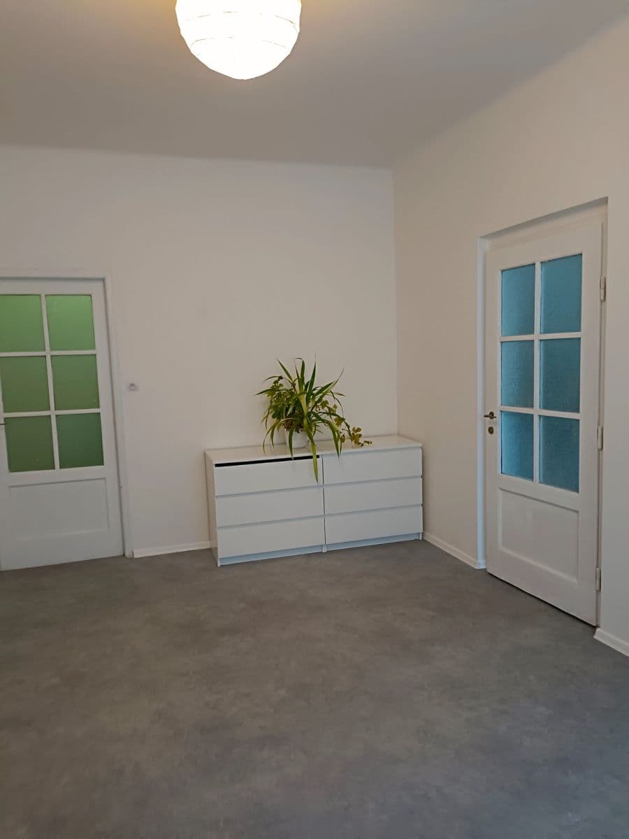 Prenájom bytu 2-izbový 48 m², Levá, Praha, Praha Prenájom bytu 2-izbový 48 m², Levá, Praha, Praha