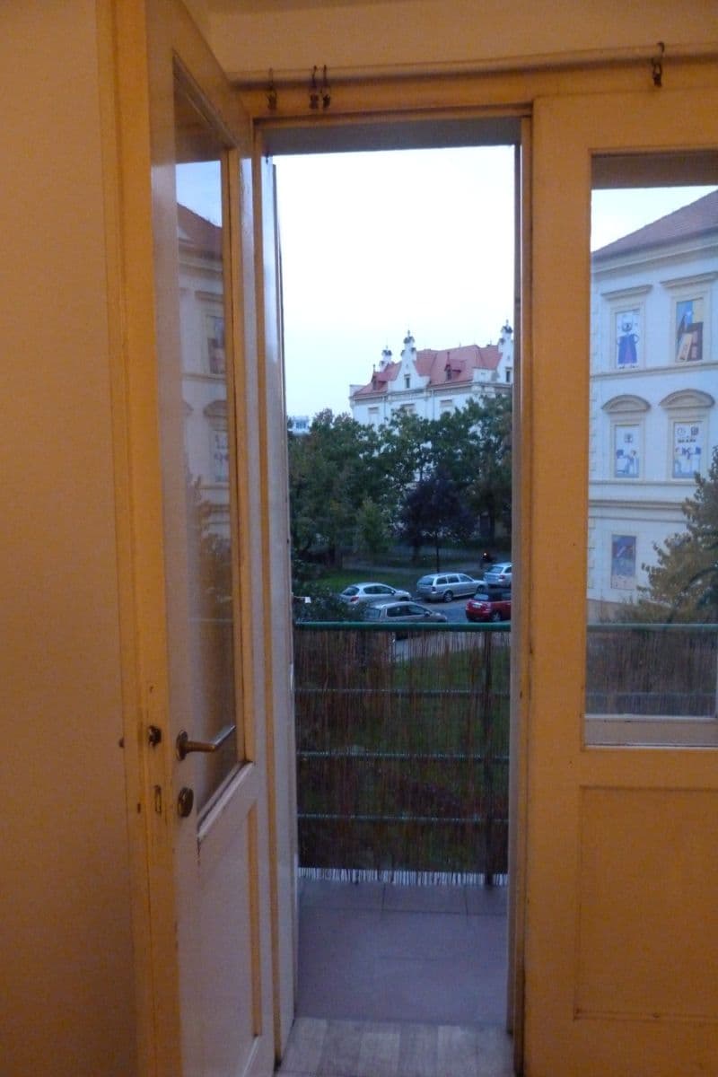 Prenájom bytu 1-izbový 47 m², Levá, Praha, Praha Prenájom bytu 1-izbový 47 m², Levá, Praha, Praha