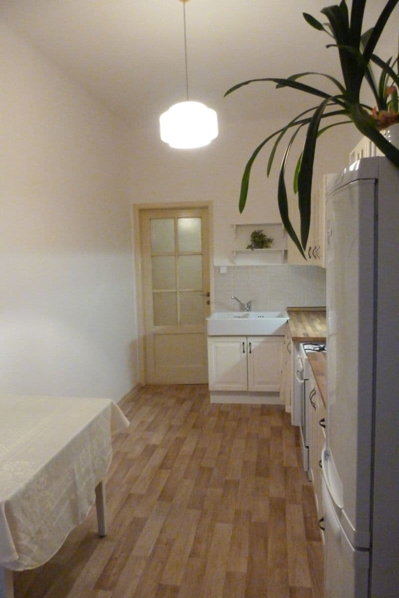 Prenájom bytu 1-izbový 47 m², Levá, Praha, Praha Prenájom bytu 1-izbový 47 m², Levá, Praha, Praha