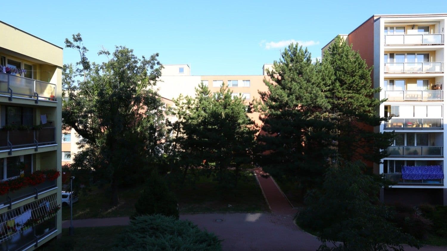Prenájom bytu 3-izbový 70 m², Kopřivnická, Praha, Praha Prenájom bytu 3-izbový 70 m², Kopřivnická, Praha, Praha