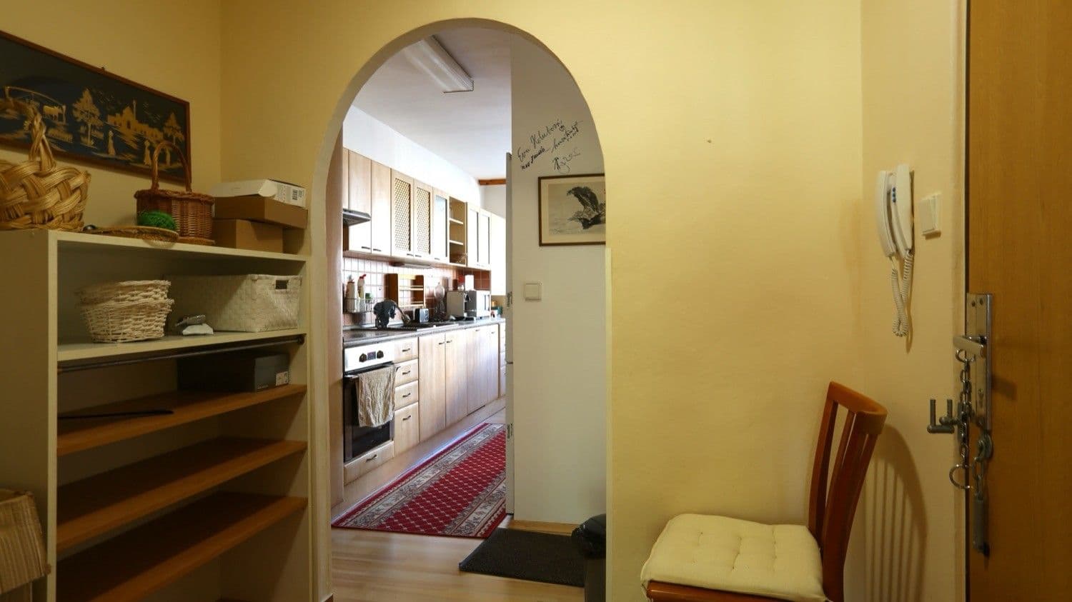 Prenájom bytu 3-izbový 70 m², Kopřivnická, Praha, Praha Prenájom bytu 3-izbový 70 m², Kopřivnická, Praha, Praha