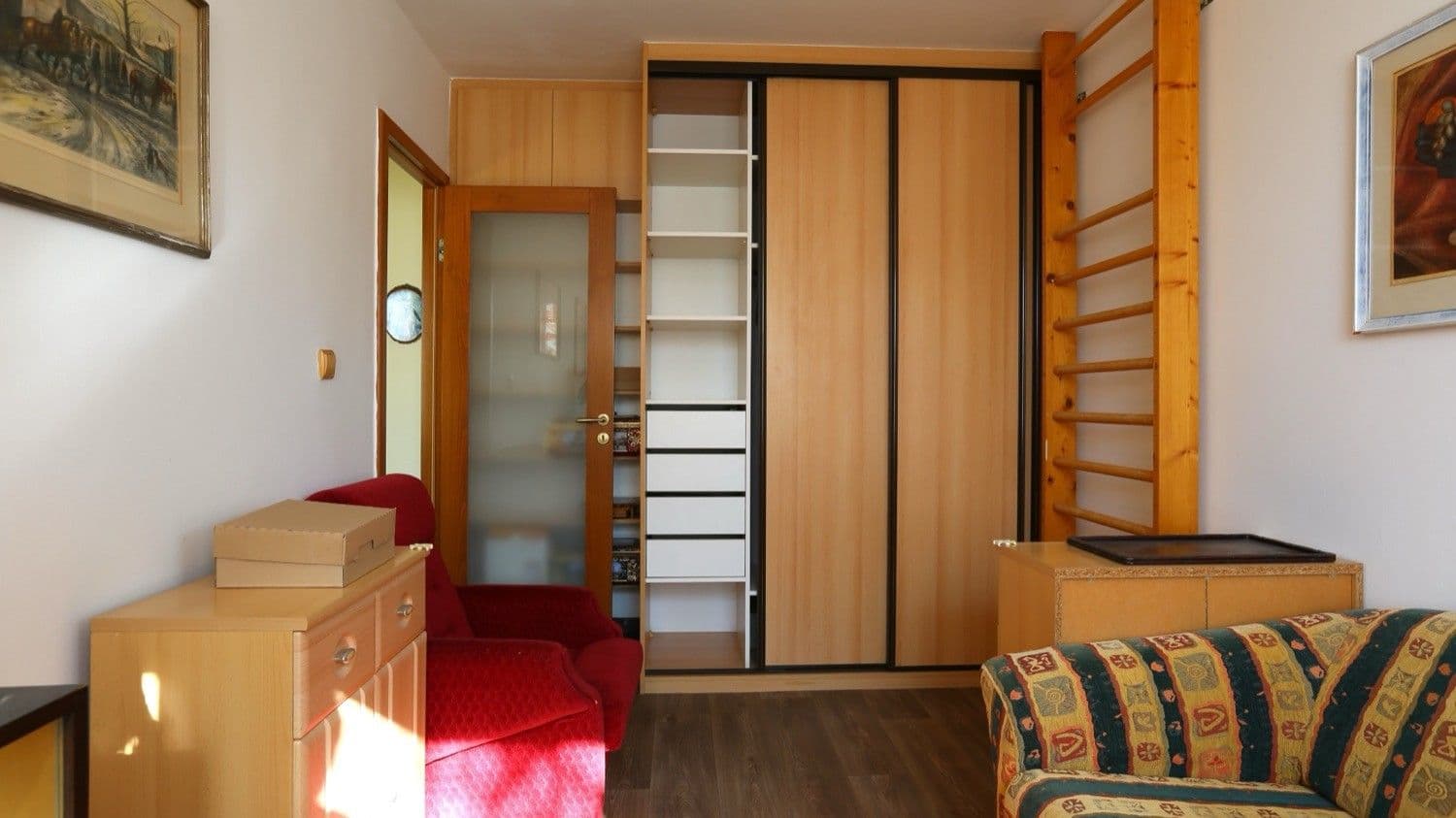 Prenájom bytu 3-izbový 70 m², Kopřivnická, Praha, Praha Prenájom bytu 3-izbový 70 m², Kopřivnická, Praha, Praha