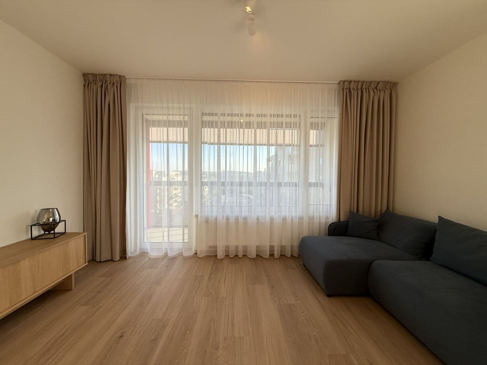 Prenájom bytu 3-izbový 79 m², Laponská, Praha, Praha Prenájom bytu 3-izbový 79 m², Laponská, Praha, Praha