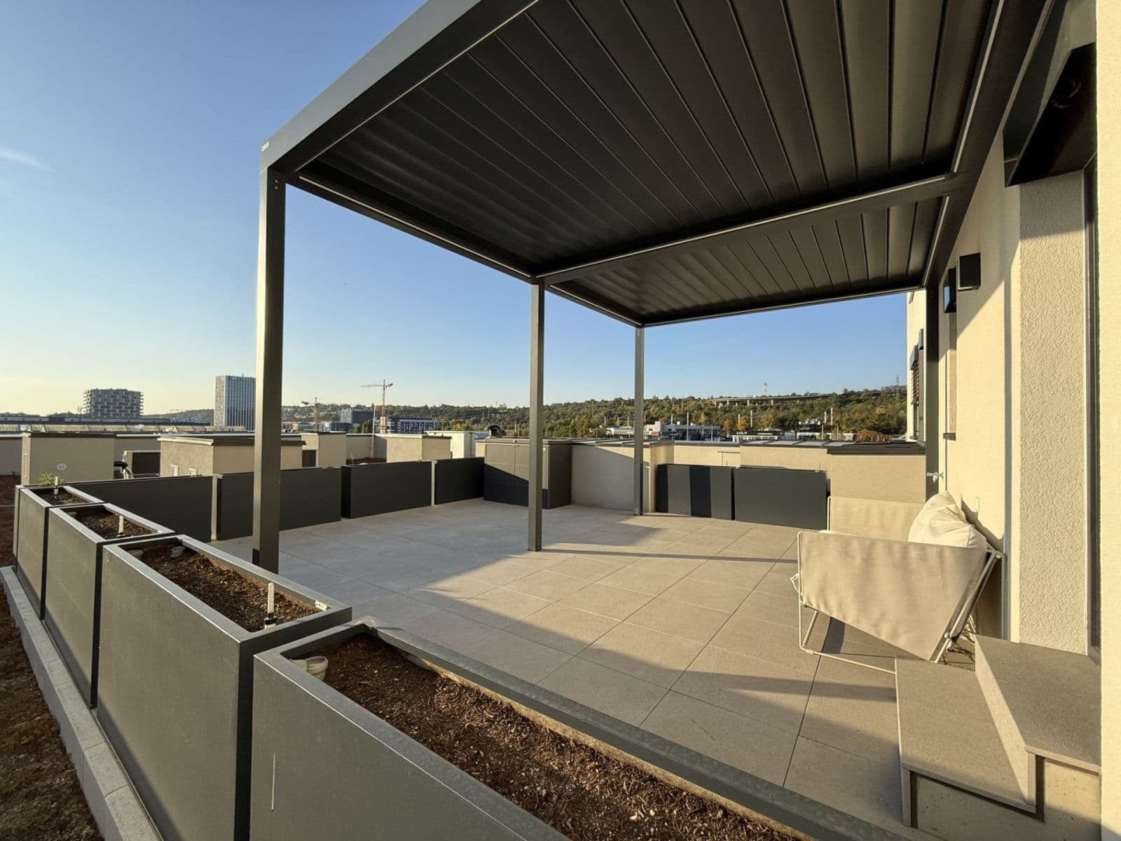 Prenájom bytu 3-izbový 79 m², Laponská, Praha, Praha Prenájom bytu 3-izbový 79 m², Laponská, Praha, Praha