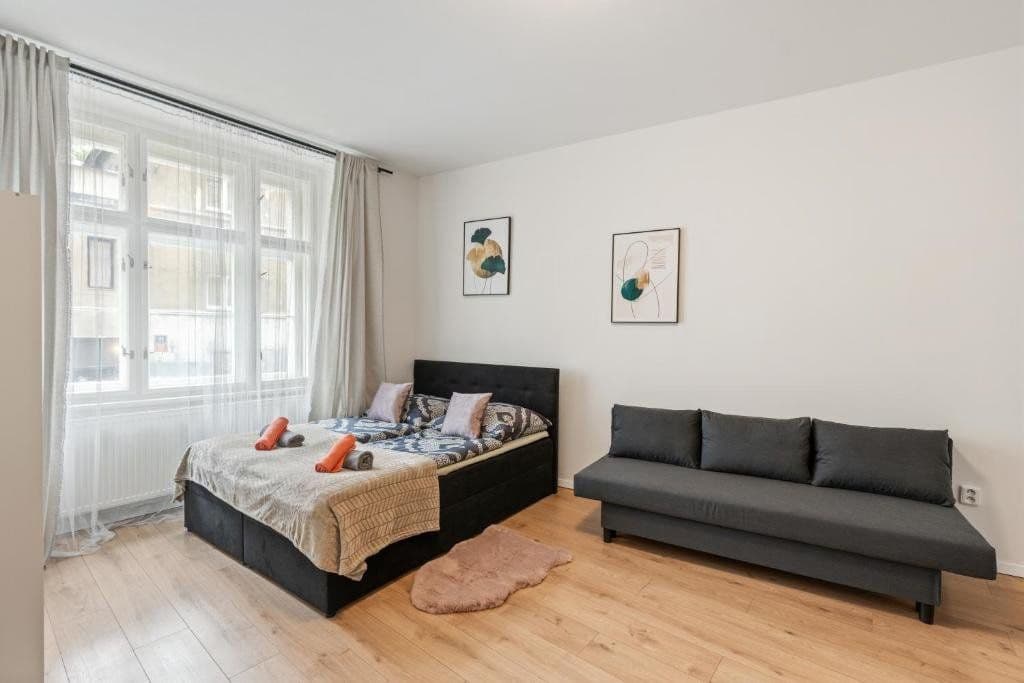 Prenájom bytu 138 m², Košická, Praha, Praha Prenájom bytu 138 m², Košická, Praha, Praha