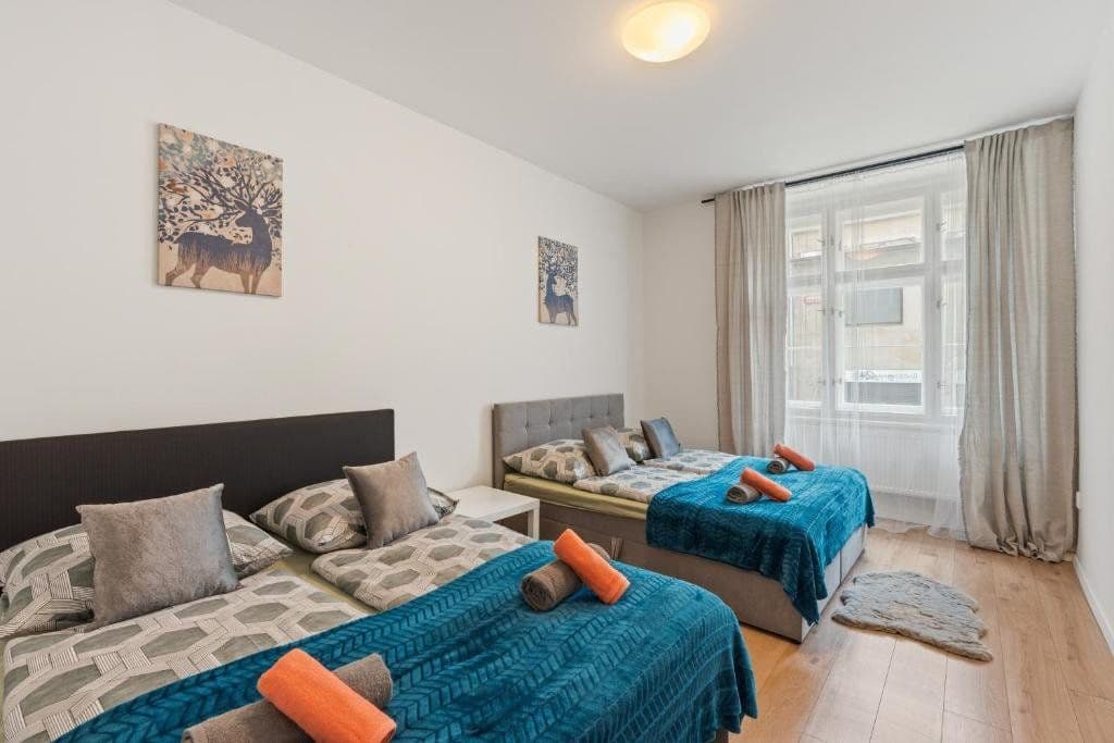 Prenájom bytu 138 m², Košická, Praha, Praha Prenájom bytu 138 m², Košická, Praha, Praha