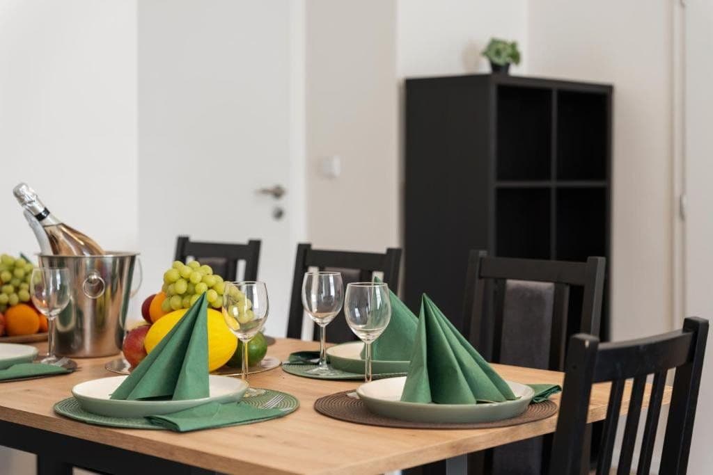 Prenájom bytu 138 m², Košická, Praha, Praha Prenájom bytu 138 m², Košická, Praha, Praha