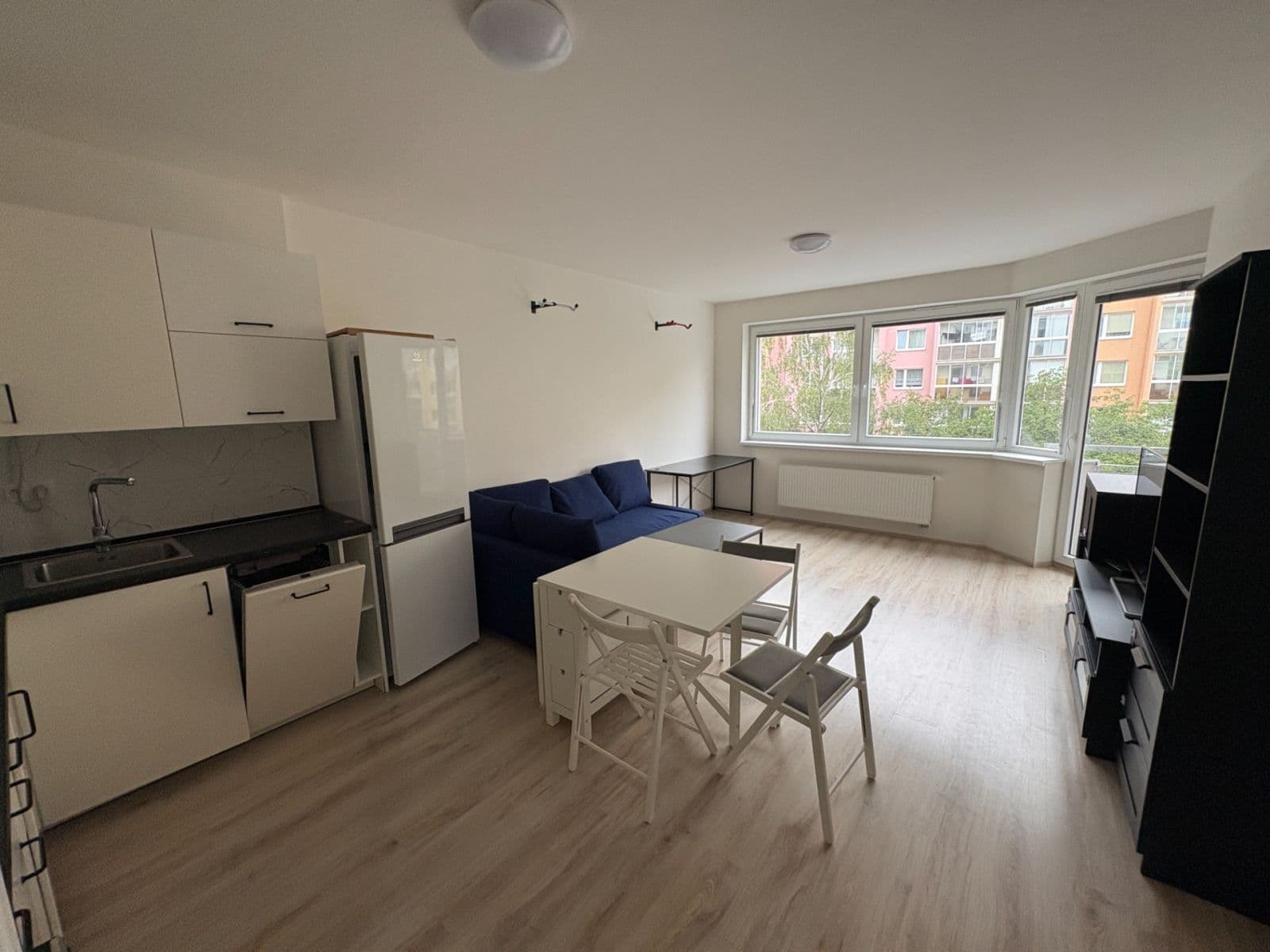 Prenájom bytu 2-izbový 55 m², Tupolevova, Praha, Praha Prenájom bytu 2-izbový 55 m², Tupolevova, Praha, Praha