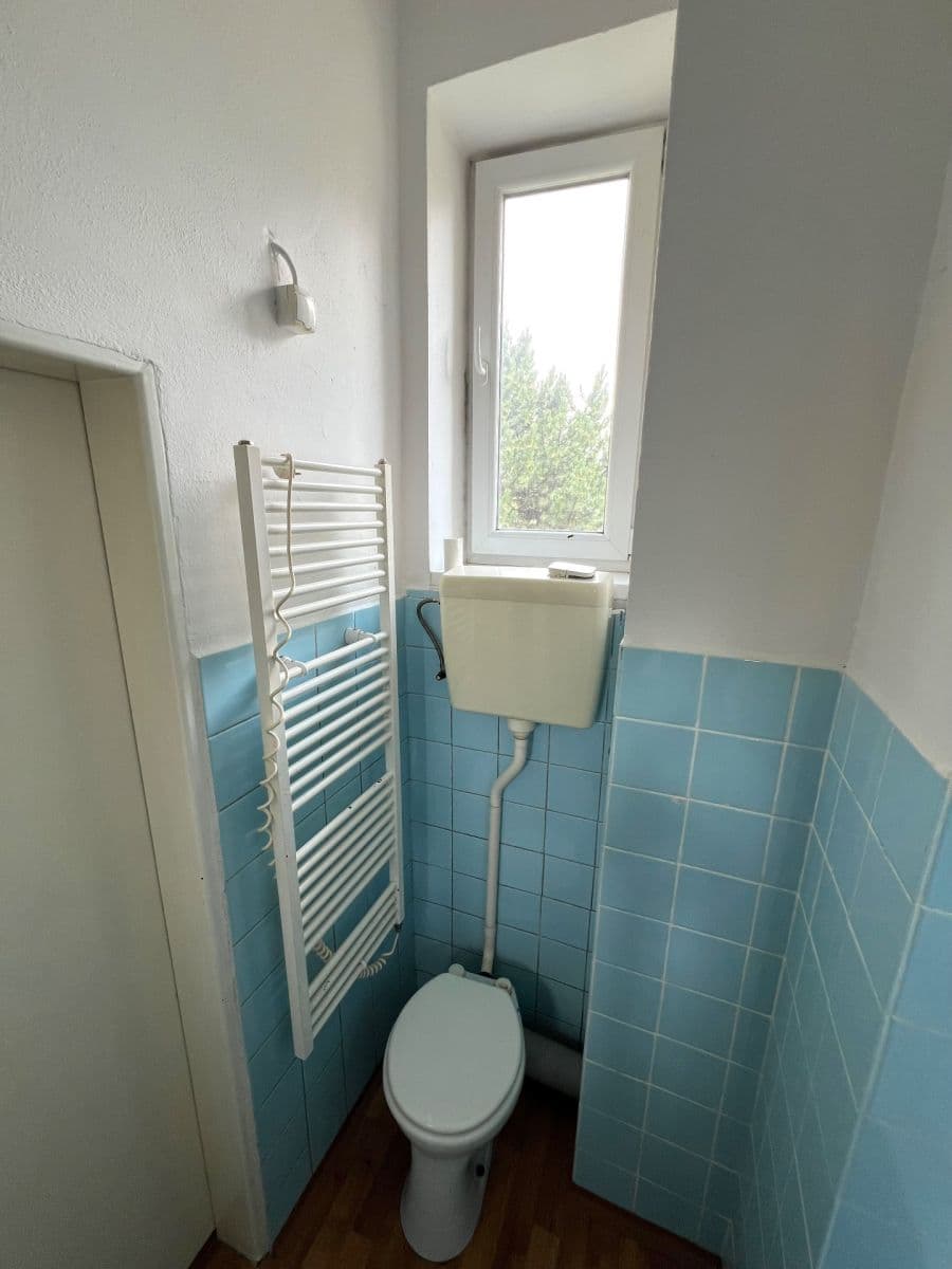 Predaj bytu 1-izbový 26 m², Plzeňská, Králův Dvůr, Středočeský kraj Predaj bytu 1-izbový 26 m², Plzeňská, Králův Dvůr, Středočeský kraj