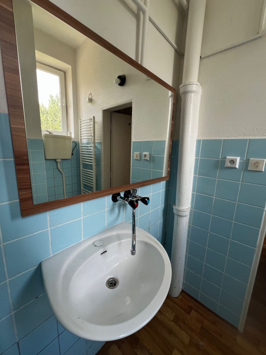 Predaj bytu 1-izbový 26 m², Plzeňská, Králův Dvůr, Středočeský kraj Predaj bytu 1-izbový 26 m², Plzeňská, Králův Dvůr, Středočeský kraj