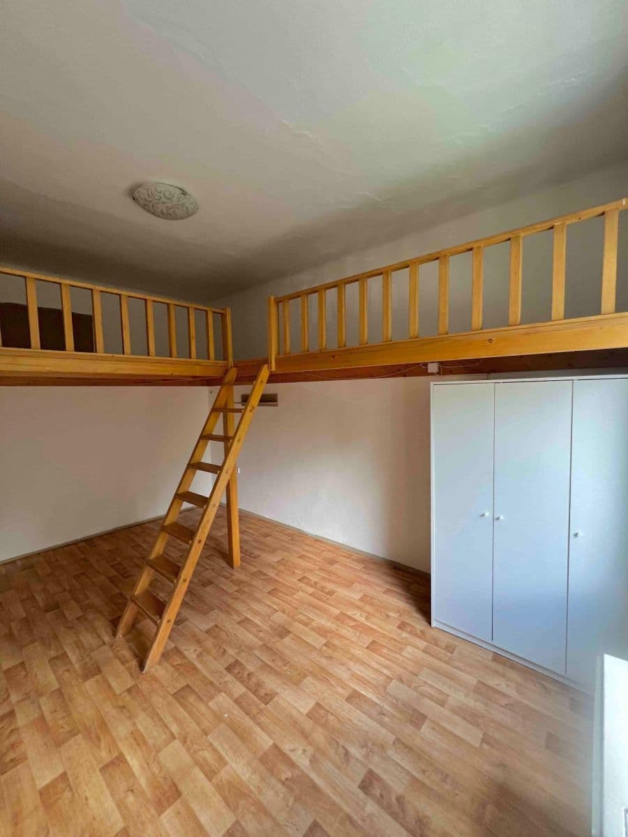 Predaj bytu 1-izbový 26 m², Plzeňská, Králův Dvůr, Středočeský kraj Predaj bytu 1-izbový 26 m², Plzeňská, Králův Dvůr, Středočeský kraj