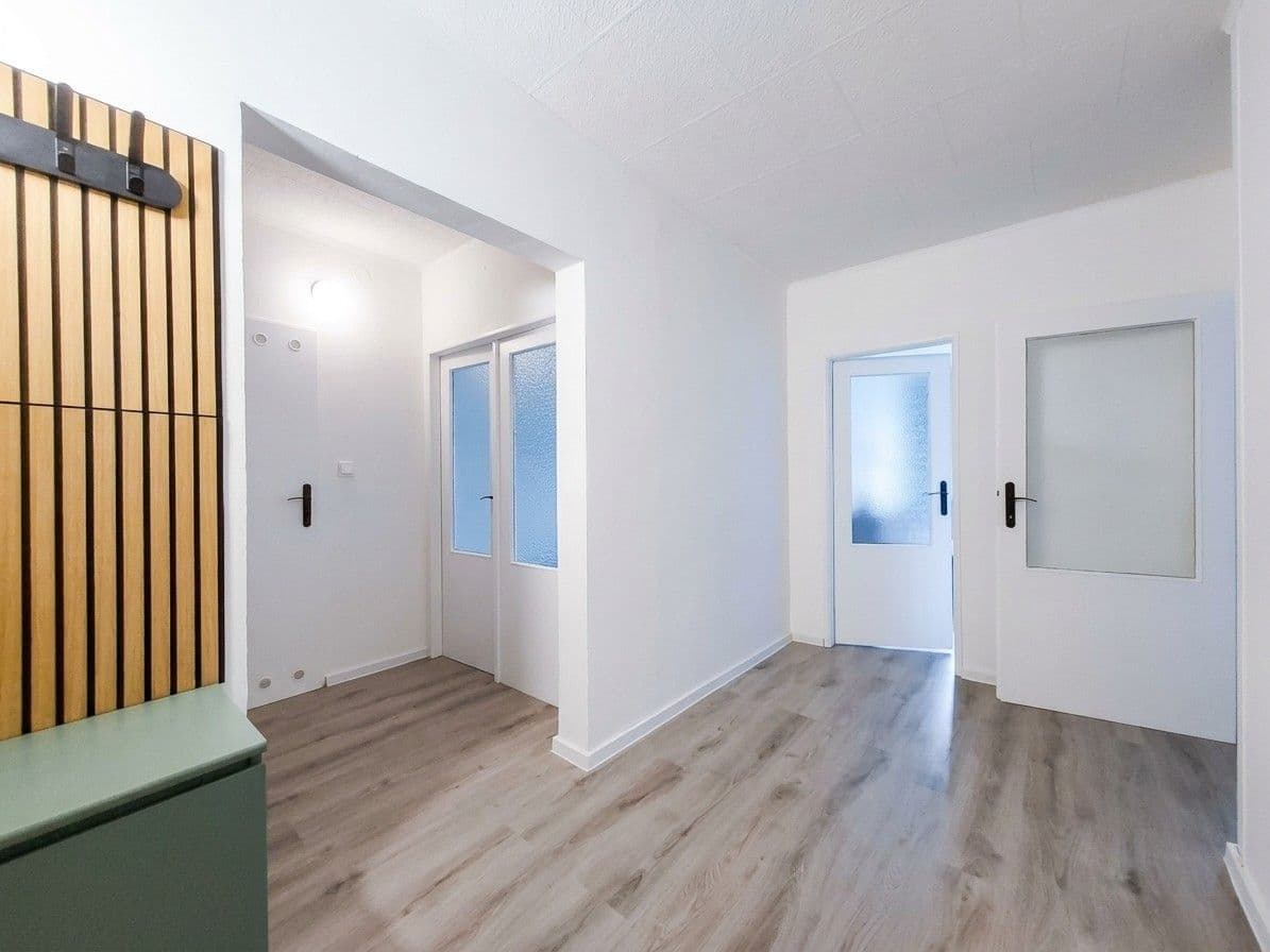 Prenájom bytu 3-izbový 70 m², Machkova, Praha, Praha Prenájom bytu 3-izbový 70 m², Machkova, Praha, Praha