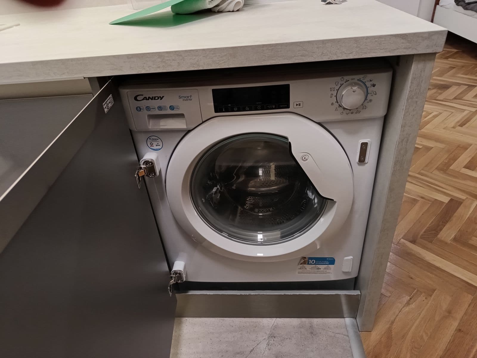 Prenájom bytu 37 m², Hradební, Praha, Praha Prenájom bytu 37 m², Hradební, Praha, Praha