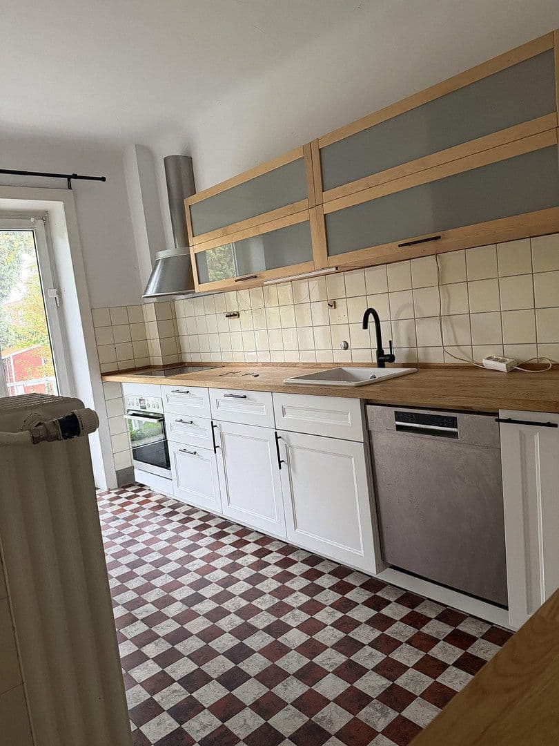 Prenájom bytu 4-izbový 98 m², Rehmkoppel 11, Hamburg, Hamburg Prenájom bytu 4-izbový 98 m², Rehmkoppel 11, Hamburg, Hamburg