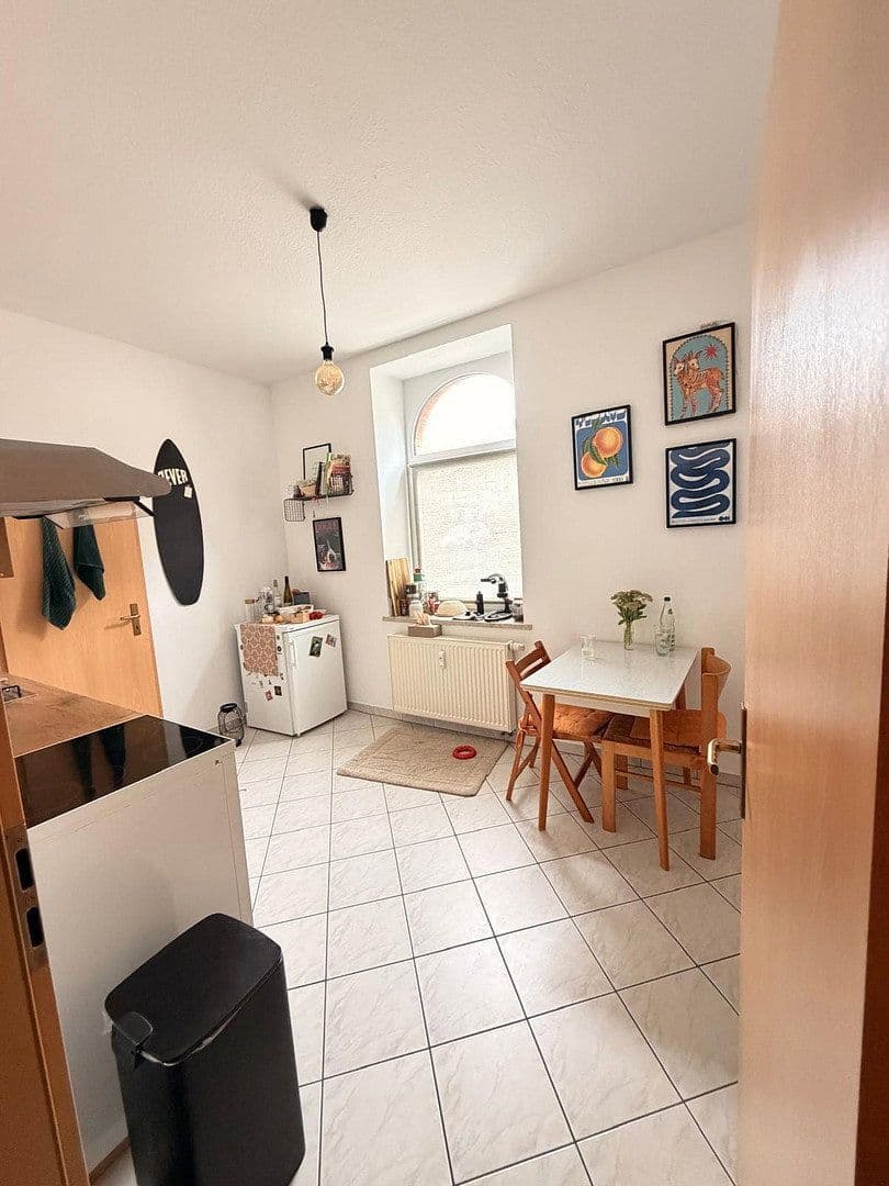 Prenájom bytu 2-izbový 58 m², August-Bebel-Str. 9, Hirschberg, Durínsko Prenájom bytu 2-izbový 58 m², August-Bebel-Str. 9, Hirschberg, Durínsko