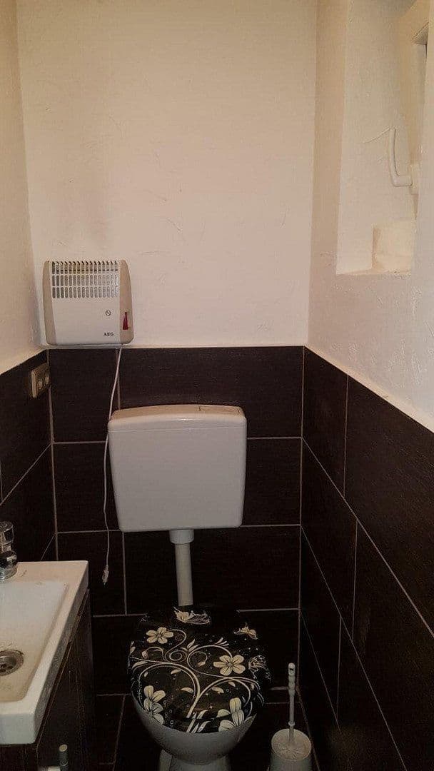 Prenájom kancelárie 72 m², Prechtlstr. 1, Kümmersbruck, Bavorsko Prenájom kancelárie 72 m², Prechtlstr. 1, Kümmersbruck, Bavorsko