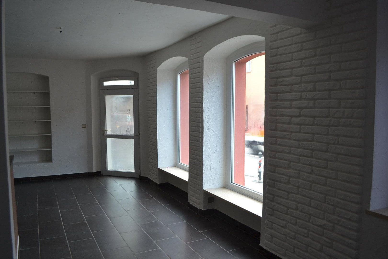 Prenájom kancelárie 72 m², Prechtlstr. 1, Kümmersbruck, Bavorsko Prenájom kancelárie 72 m², Prechtlstr. 1, Kümmersbruck, Bavorsko