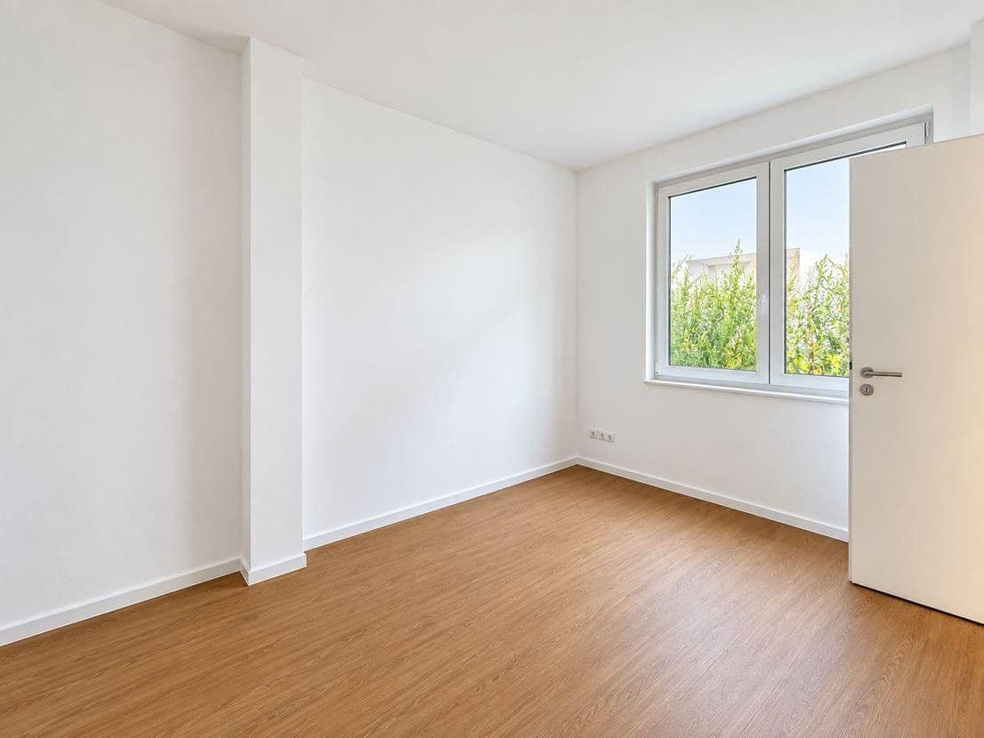 Prenájom bytu 4-izbový 90 m², Ahrensfelde, Brandenbursko Prenájom bytu 4-izbový 90 m², Ahrensfelde, Brandenbursko