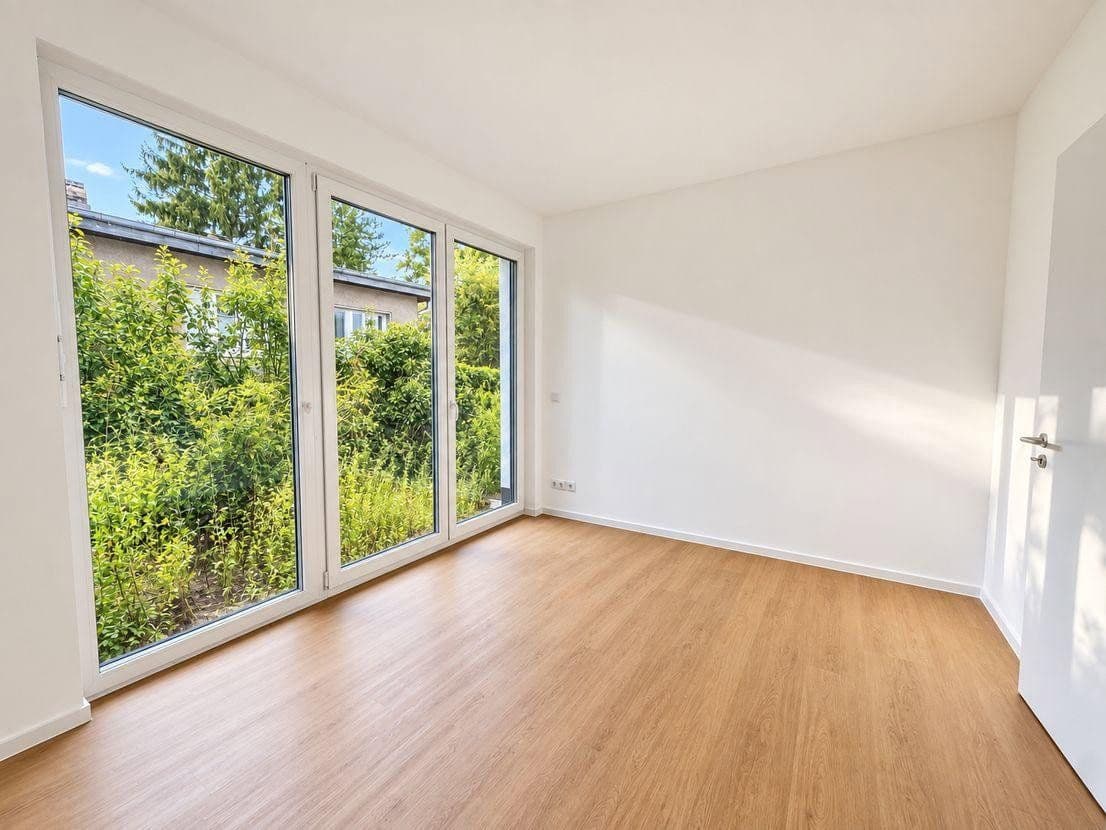 Prenájom bytu 4-izbový 90 m², Ahrensfelde, Brandenbursko Prenájom bytu 4-izbový 90 m², Ahrensfelde, Brandenbursko