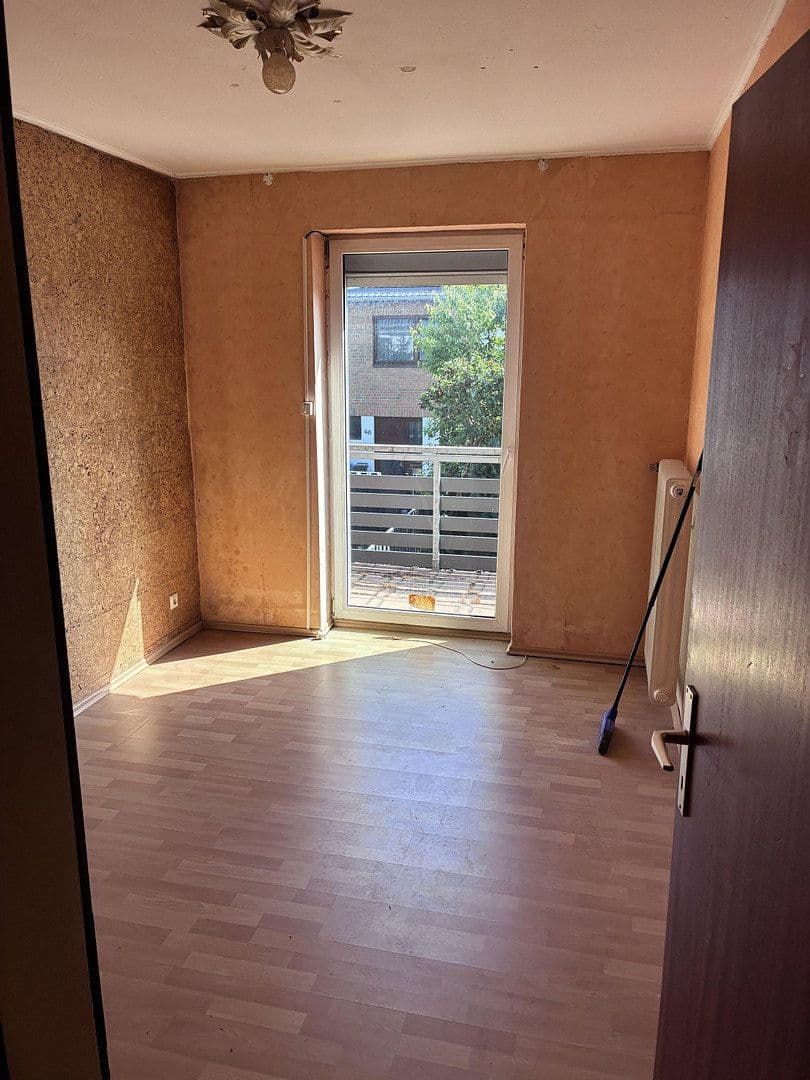Predaj domu 106 m², pozemok 220 m², Drosselstieg 7, Henstedt-Ulzburg, Šlezvicko-Holštajnsko Predaj domu 106 m², pozemok 220 m², Drosselstieg 7, Henstedt-Ulzburg, Šlezvicko-Holštajnsko