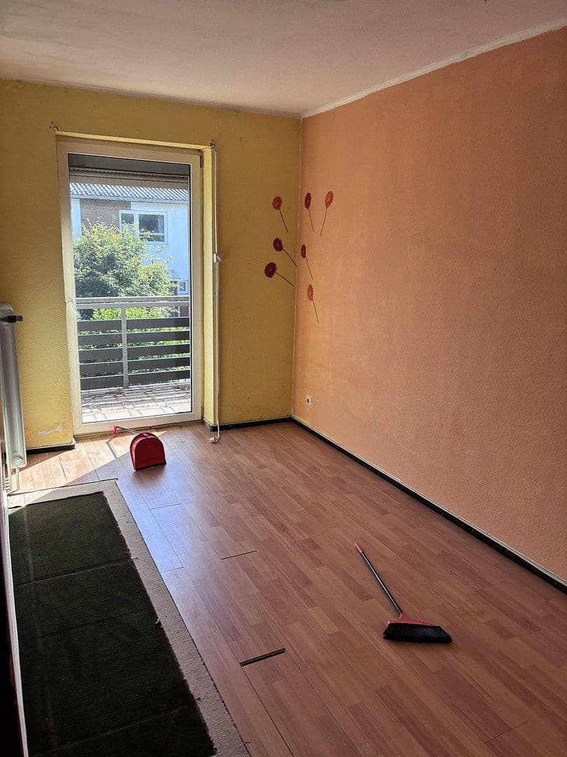 Predaj domu 106 m², pozemok 220 m², Drosselstieg 7, Henstedt-Ulzburg, Šlezvicko-Holštajnsko Predaj domu 106 m², pozemok 220 m², Drosselstieg 7, Henstedt-Ulzburg, Šlezvicko-Holštajnsko