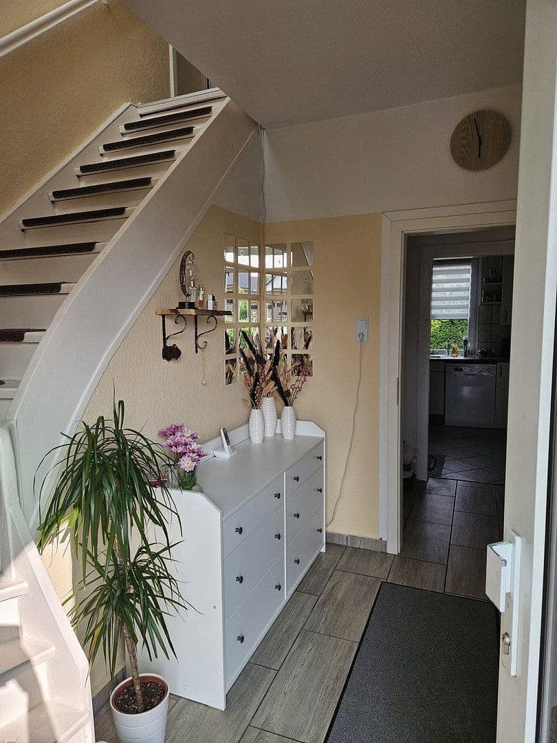 Predaj domu 474 m², pozemok 1.269 m², Neumünster, Šlezvicko-Holštajnsko Predaj domu 474 m², pozemok 1.269 m², Neumünster, Šlezvicko-Holštajnsko