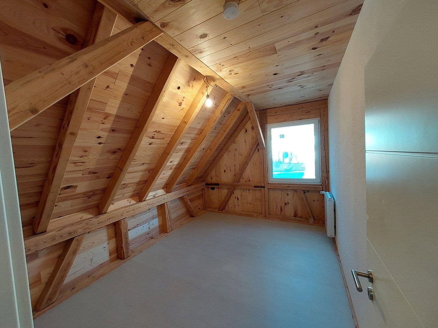 Prenájom domu 100 m², pozemok 200 m², Loßburg, Bádensko-Wurttembersko Prenájom domu 100 m², pozemok 200 m², Loßburg, Bádensko-Wurttembersko